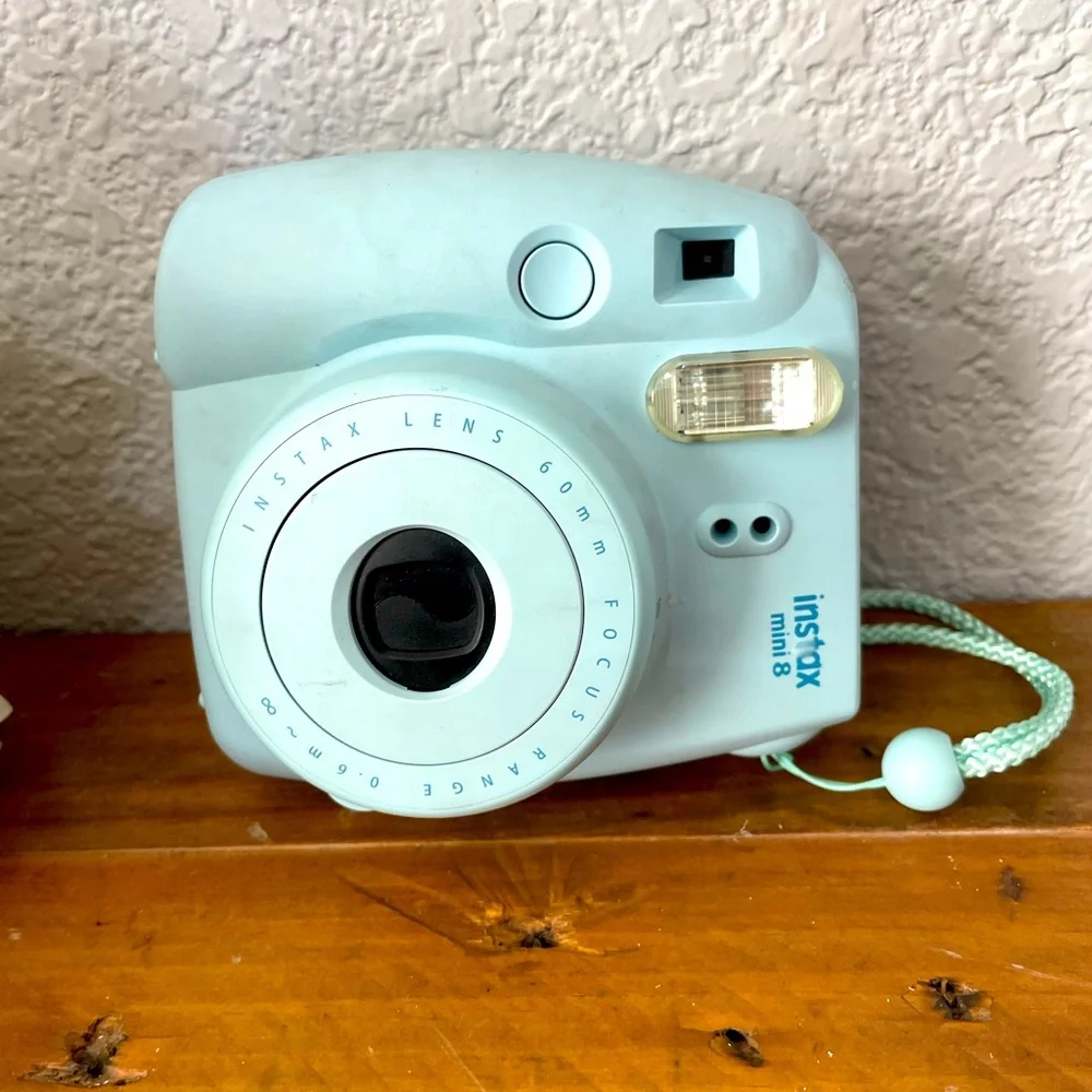 Fujifilm Instax Mini 8 Instant